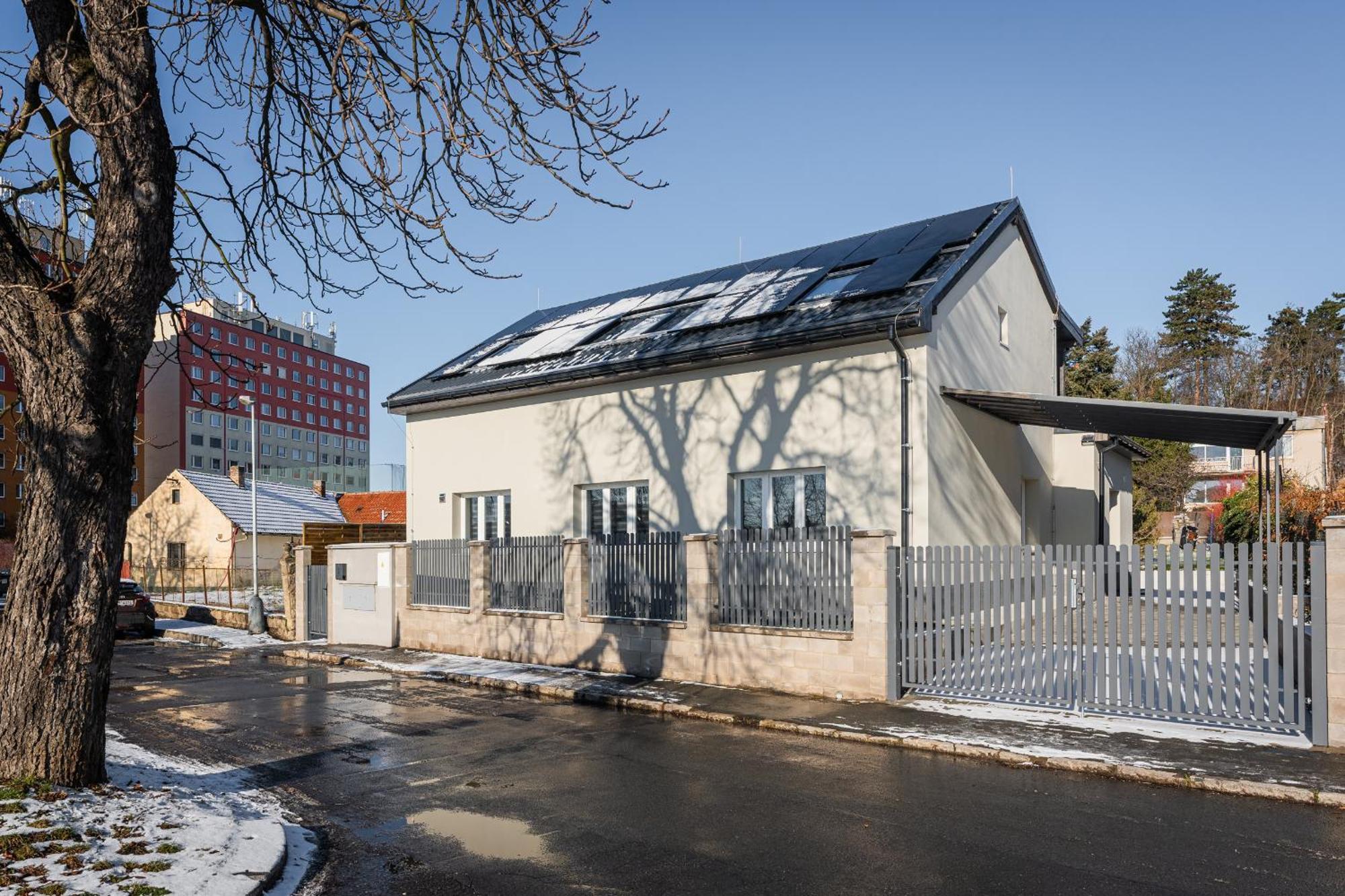Apartmany Praha-Modrany - Prague — Photos 2